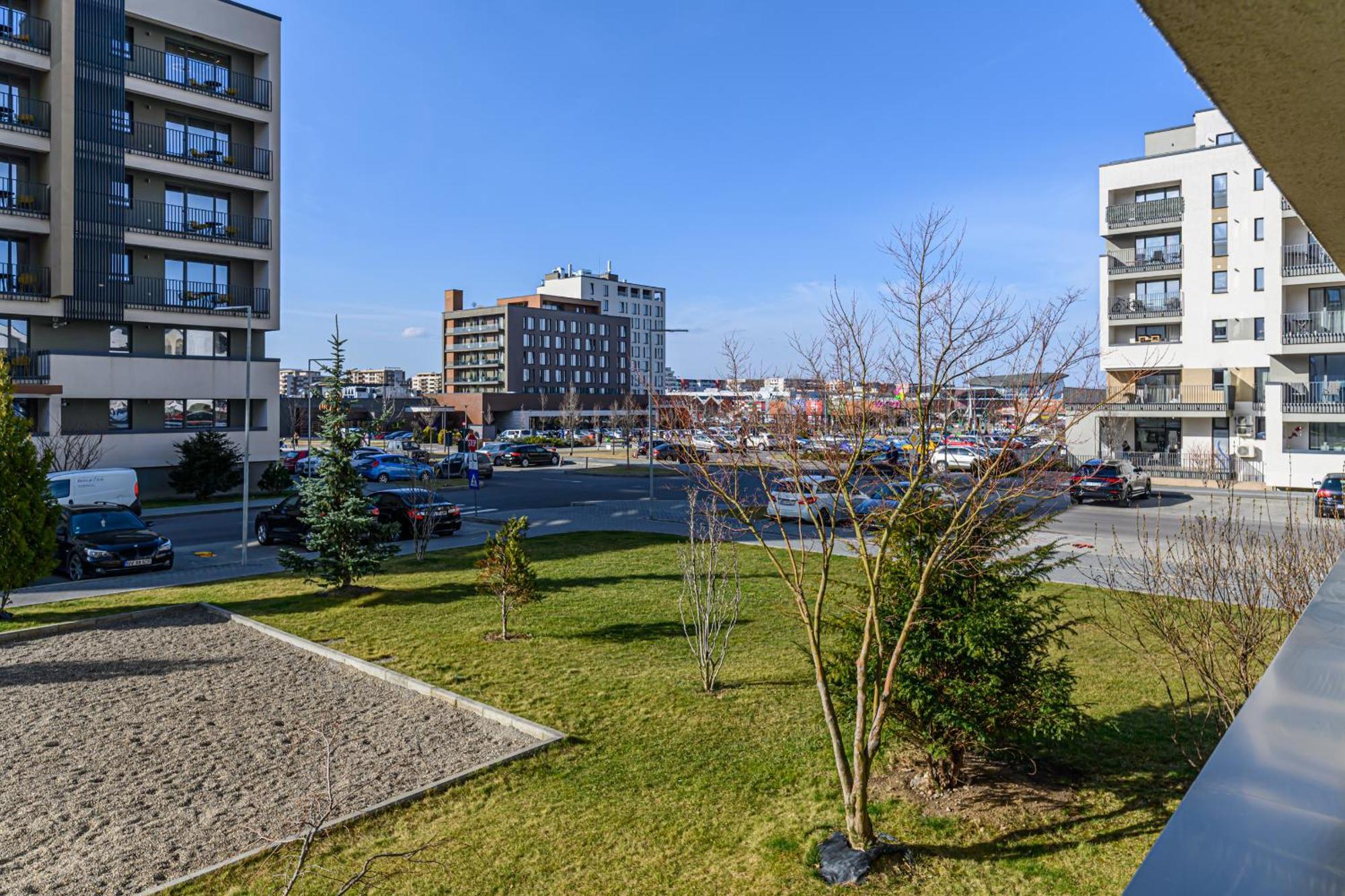 Jad - Luxury 3 Rooms & 2 Rooms Apartments In Kasper, Near Coresi Mall Braşov Extérieur photo