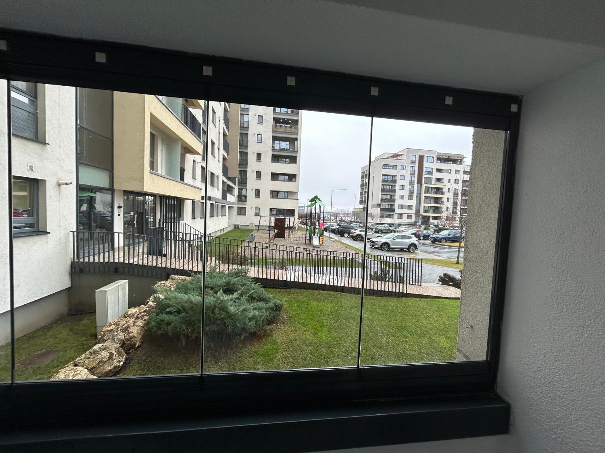 Jad - Luxury 3 Rooms & 2 Rooms Apartments In Kasper, Near Coresi Mall Braşov Extérieur photo